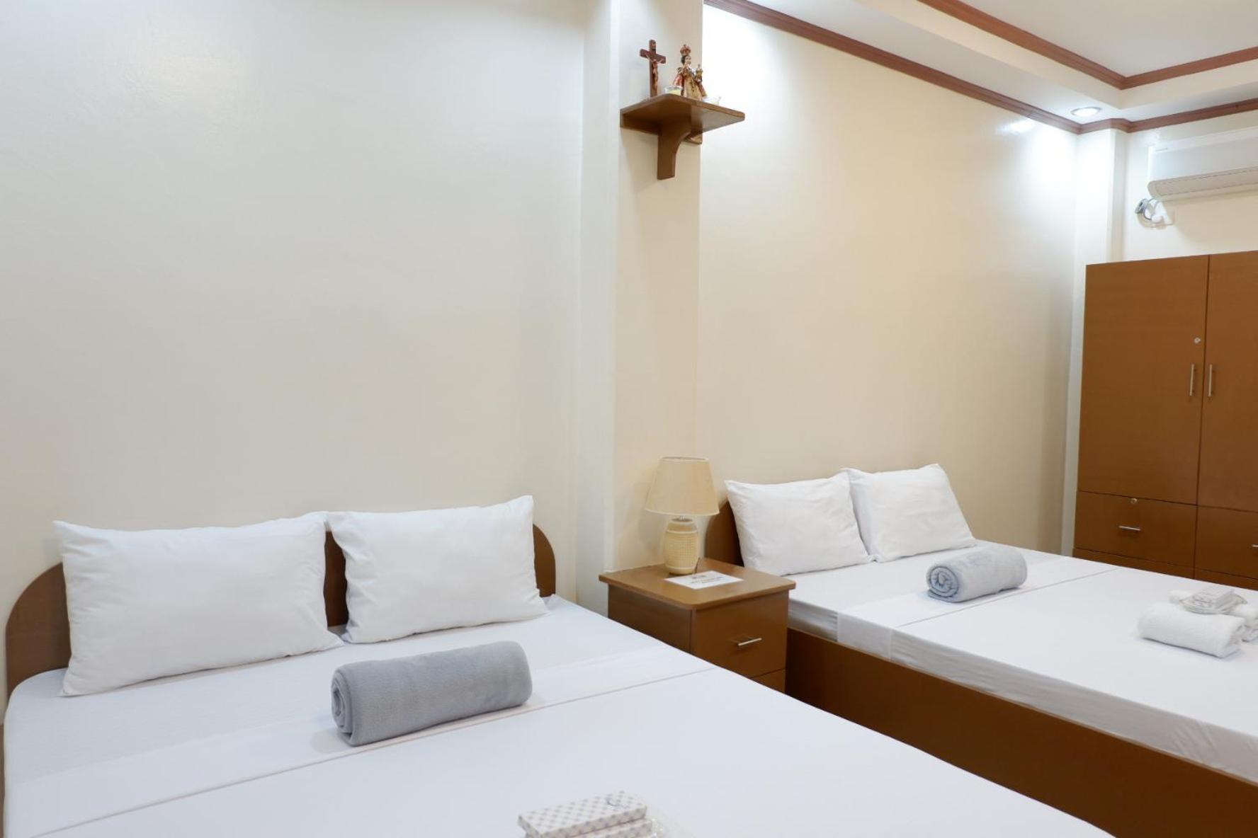Jun'S Inn Oslob Dış mekan fotoğraf