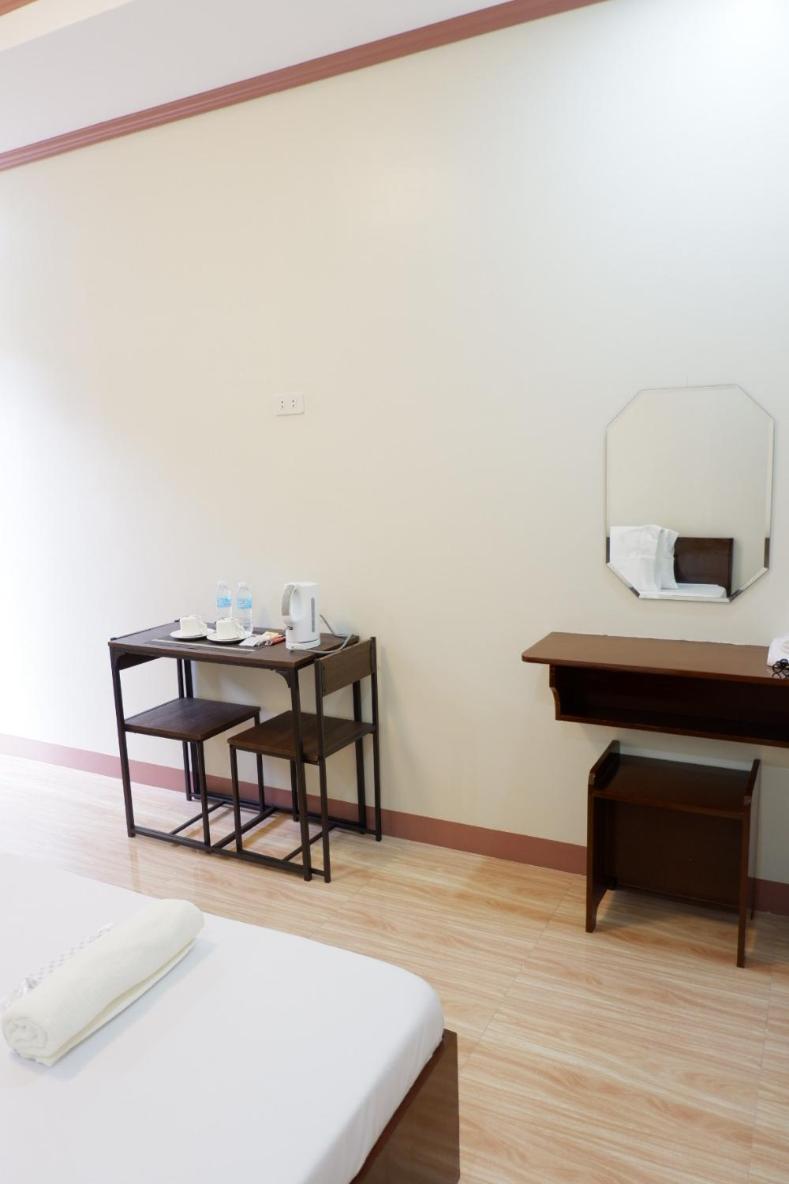 Jun'S Inn Oslob Dış mekan fotoğraf
