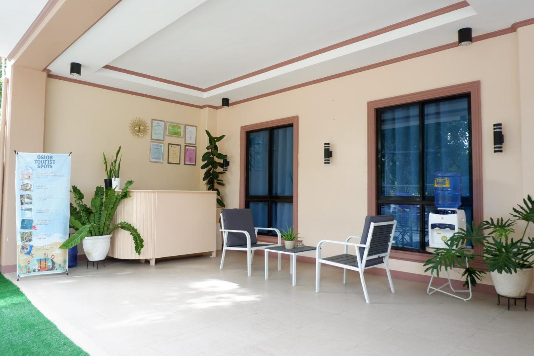 Jun'S Inn Oslob Dış mekan fotoğraf